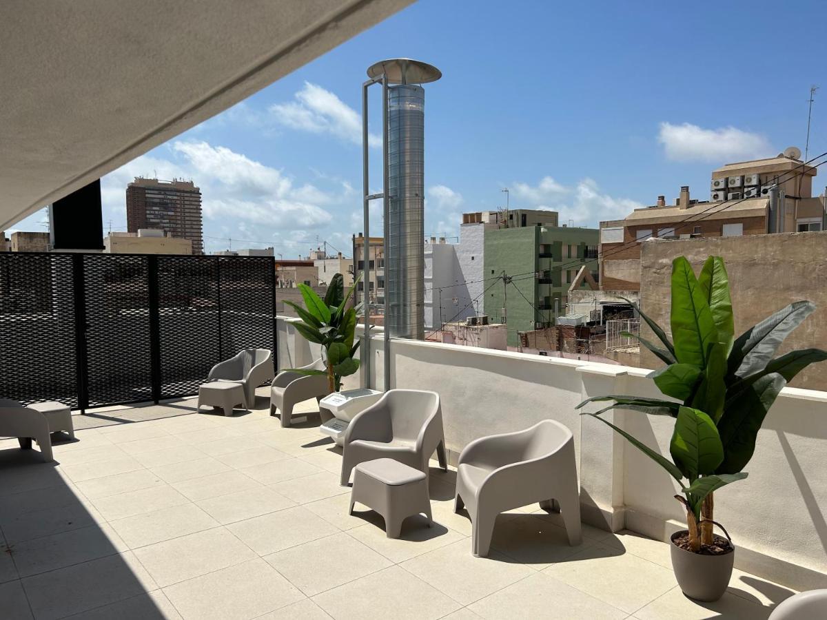 Apartamentos Breton 17 Suite Con Terraza Alicante Exterior photo